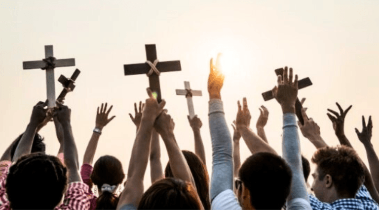 Nuestro ser laical se fundamenta en el sacramento del Bautismo