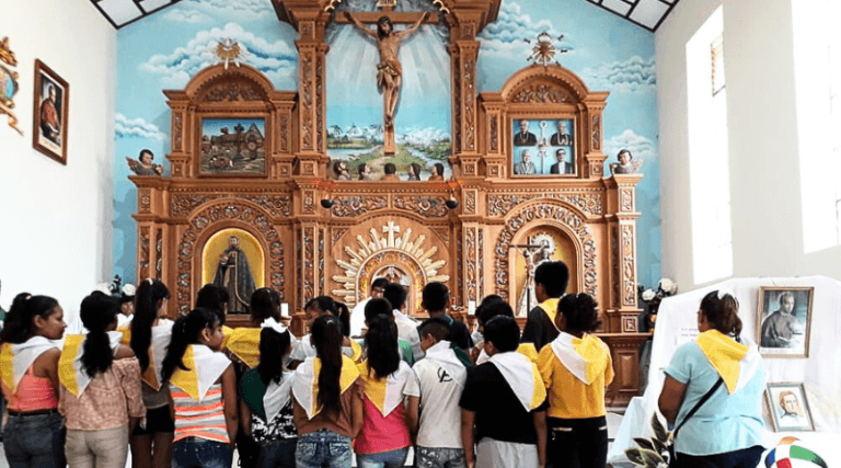 La oración en la comunidad parroquial