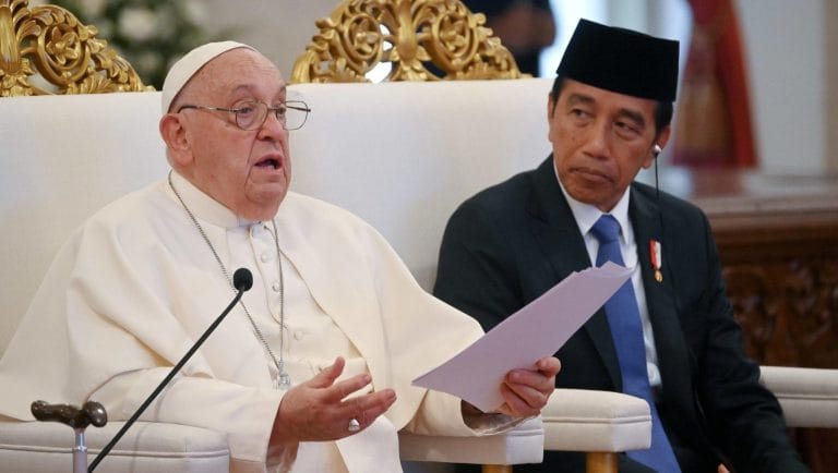 Fortalecer el diálogo interreligioso para combatir el extremismo y la intolerancia