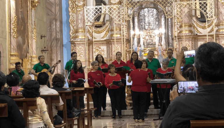 IGLESIAS CRISTIANAS DE COCHABAMBA, CANTAN JUNTOS AL NIÑO DIOS, EN EL SEGUNDO CONCIERTO ECUMÉNICO DE VILLANCICOS