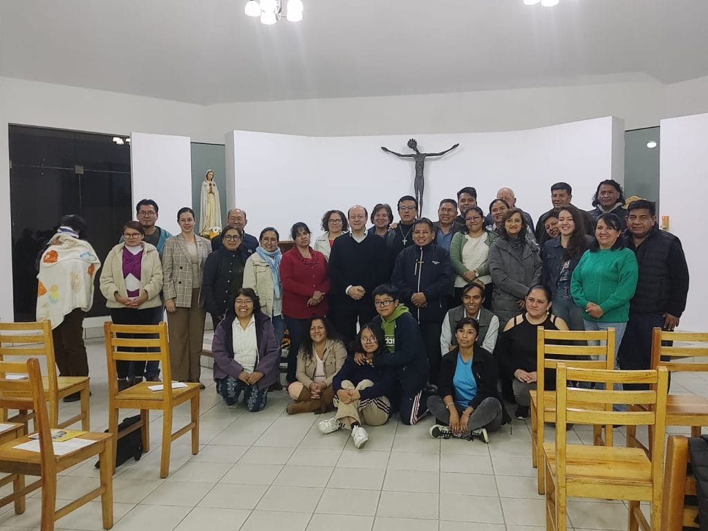 COCHABAMBA: FACULTAD DE TEOLOGIA “SAN PABLO” SE UNE EN ORACIÓN POR LA UNIDAD DE LOS CRISTIANOS img 20260521 wa0030