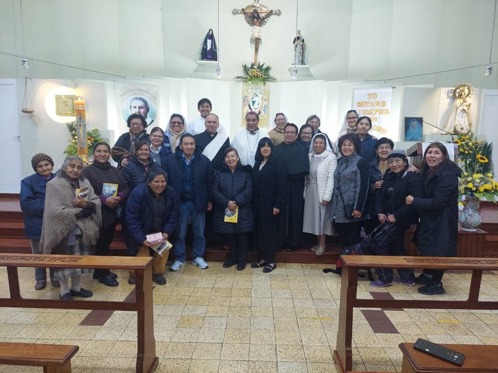 Hijas de la Iglesia en la ciudad de La Paz animan el tercer dia de oración por la unidas de los cristianos whatsapp image 2026 05 20 at 12.39.45