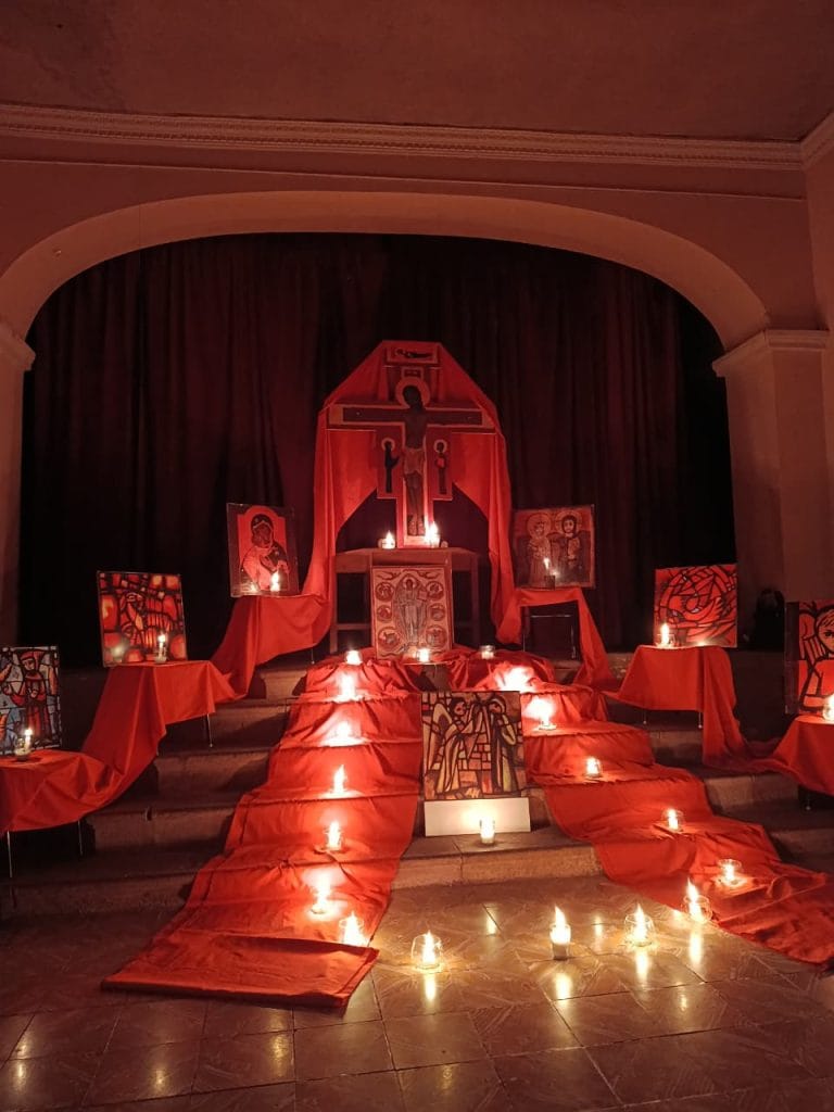 SUCRE: AL ESTILO TAIZÉ, SE CELEBRÓ LA ORACIÓN POR LA UNIDAD DE LOS CRISTIANOS whatsapp image 2026 05 24 at 11.12.25 (2)